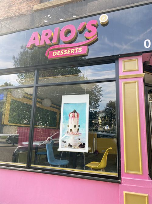 digital signage screen ultra high brightness