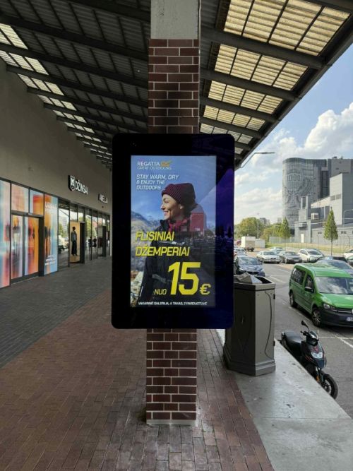 OWxxUHD10 Outdoor Digital Signage Display