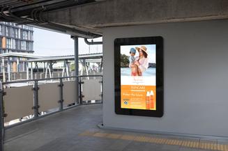 OWxxUHD10 Outdoor Digital Signage Display
