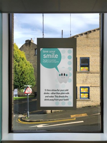 digital signage screen ultra high brightness