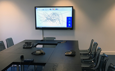 digital signage screens touch screen whiteboard rear ports