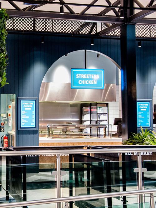 digital signage screens menu boards fast food 