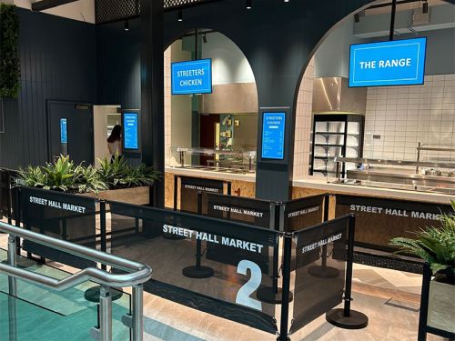 digital signage screens menu boards fast food 