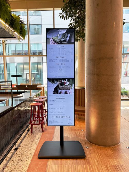 digital signage screens menu boards fast food 