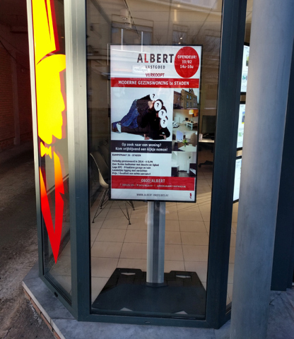 digital signage screens menu boards ports