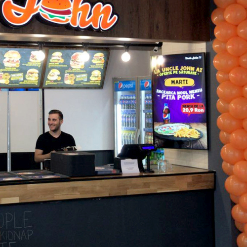 digital signage screens menu boards coffee shop cafe