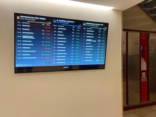 digital signage screens menu boards fast food 