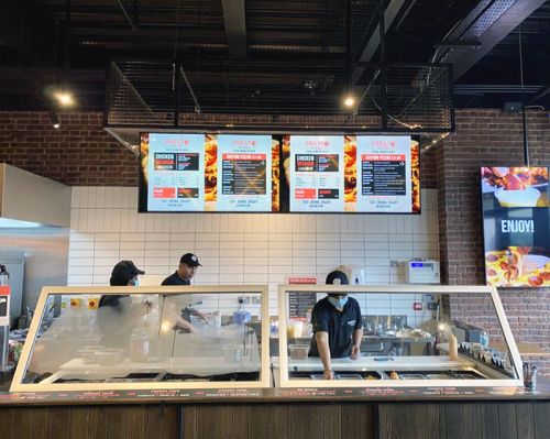 digital signage screens menu boards fast food 