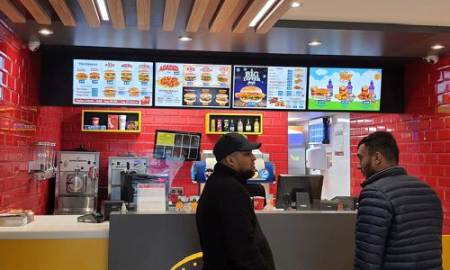 digital signage screens menu boards coffee shop