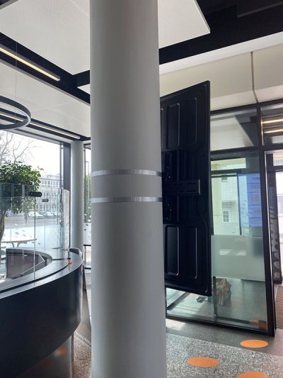 digital signage screens menu boards fast food 