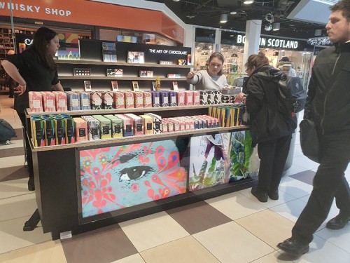 digital signage screen monitor gym