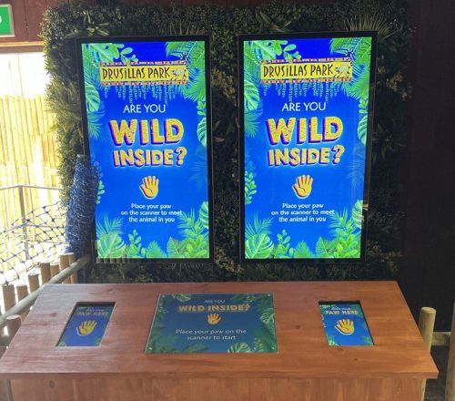 digital signage screen hospital