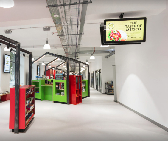 digital signage screen  restaurant fast food