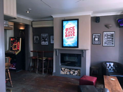 digital signage screen  restaurant fast food