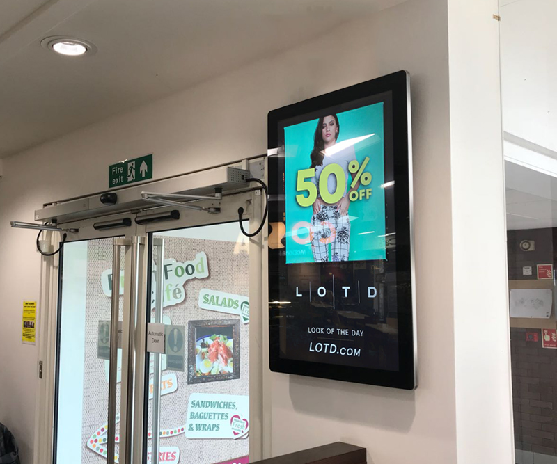 digital signage screen cinema