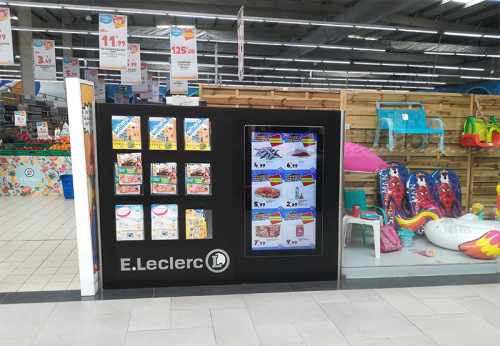 digital signage screen cinema