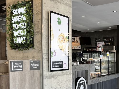 digital signage screen hospital