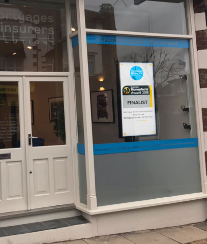 digital signage screen window display