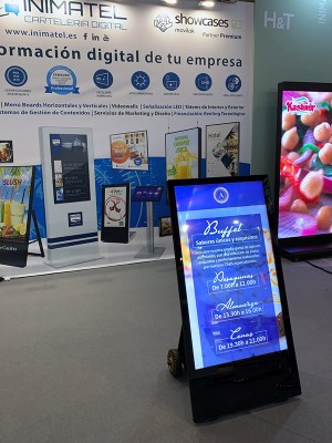 digital signage screen large monitor