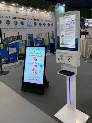 digital signage screen large monitor