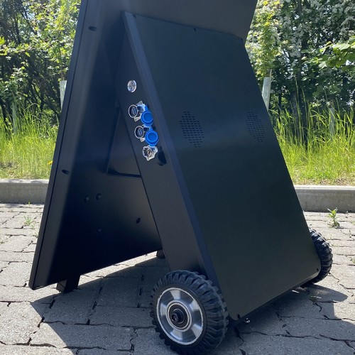 digital signage screen large monitor