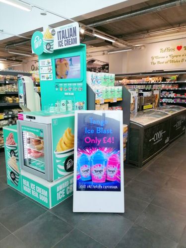 digital signage screen large monitor