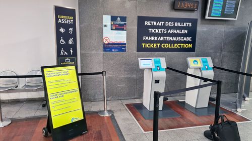 digital signage screen large monitor