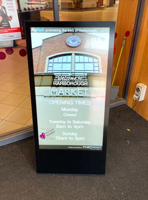 digital signage screen large monitor