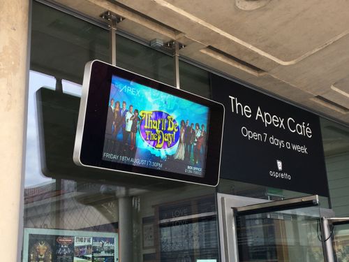digital signage screens outdoor