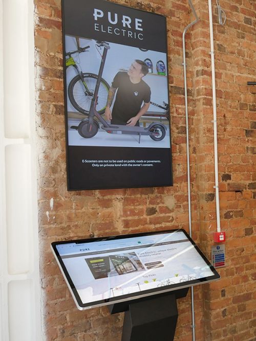 digital signage screens touch screen kiosk
