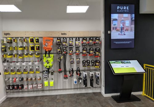 digital signage screens touch screen kiosk