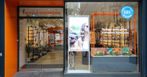 digital signage screen ultra high brightness double sided