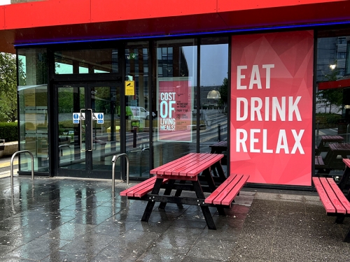 digital signage screen ultra high brightness double sided