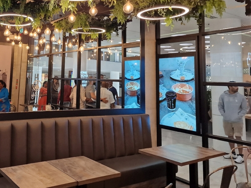 digital signage screen ultra high brightness double sided