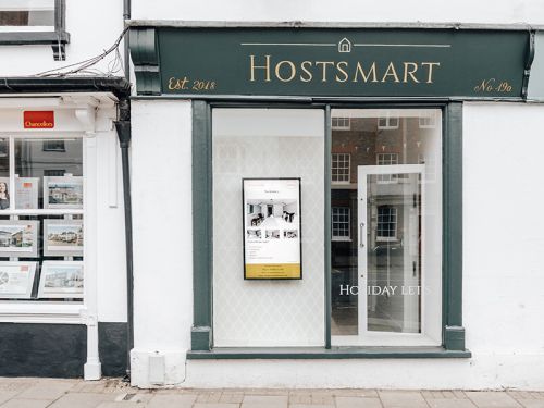 digital signage screen ultra high brightness