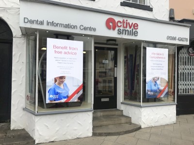 digital signage screen ultra high brightness