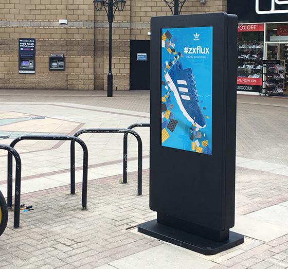 captain cook square digital signage case study