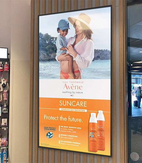 4K Large Format Commercial Displays