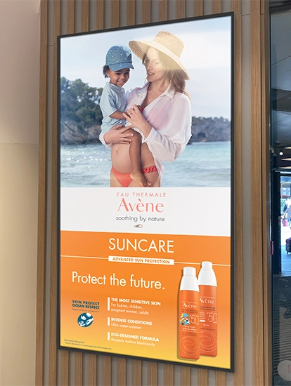 4K Large Format Commercial Displays