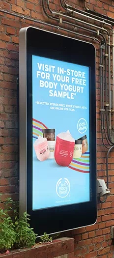 Outdoor Digital Advertising Displays